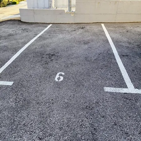 Lavel アパート *